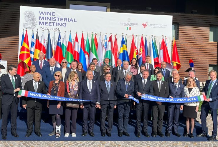 Il Sommelier Magazine Conferenza Internazionale sul Vino: l’Italia propone un documento con le linee guida per la produzione e il consumo  